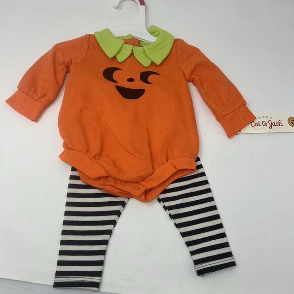 Infant Orange Pumpkin Halloween Bodysuit & Stripe Pants Set Newborn - Picture 6 of 11